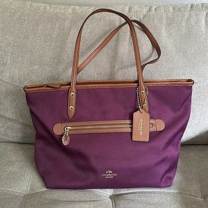 Coach Tote